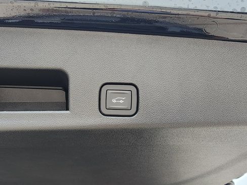 New 2026 GMC Acadia Denali image 54