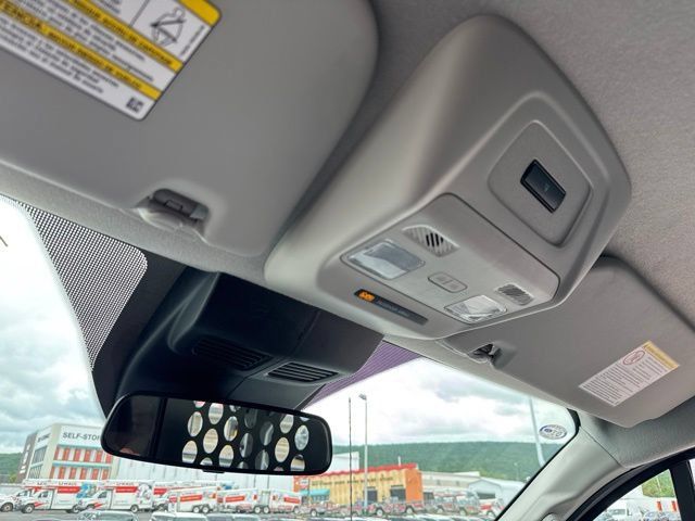 Used 2025 Ford Transit 250 Low Roof w/ Exterior Upgrade Package RWD image 34