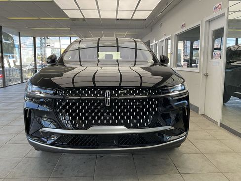 New 2026 Lincoln Nautilus Premier w/ Equipment Group 102A AWD/4WD image 2