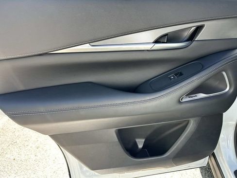 Certified 2026 INFINITI QX60 Luxe w/ Cargo Package FWD image 22
