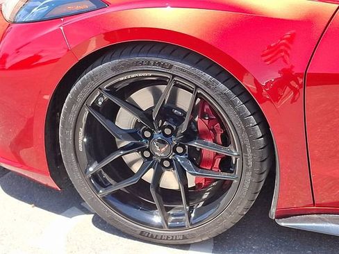Used 2025 Chevrolet Corvette Z06 w/ Stealth Interior Trim Package RWD image 26