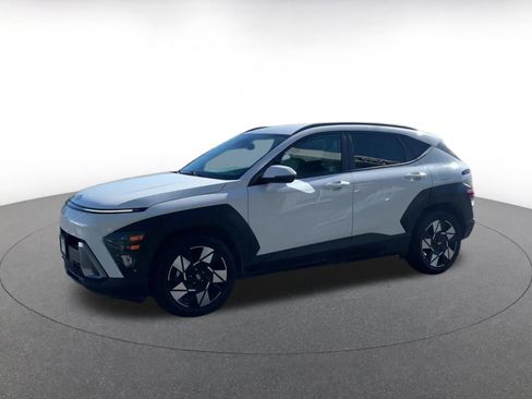 Used 2025 Hyundai Kona SEL image 8