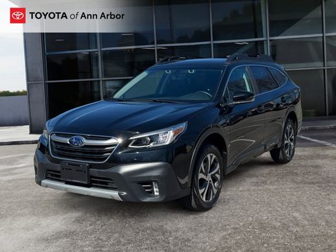Used 2022 Subaru Outback Limited image 9