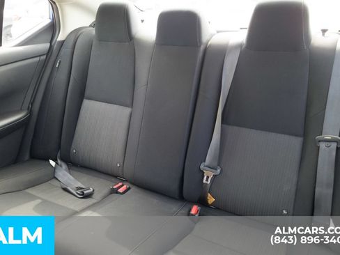 Used 2024 Nissan Sentra SV FWD image 16