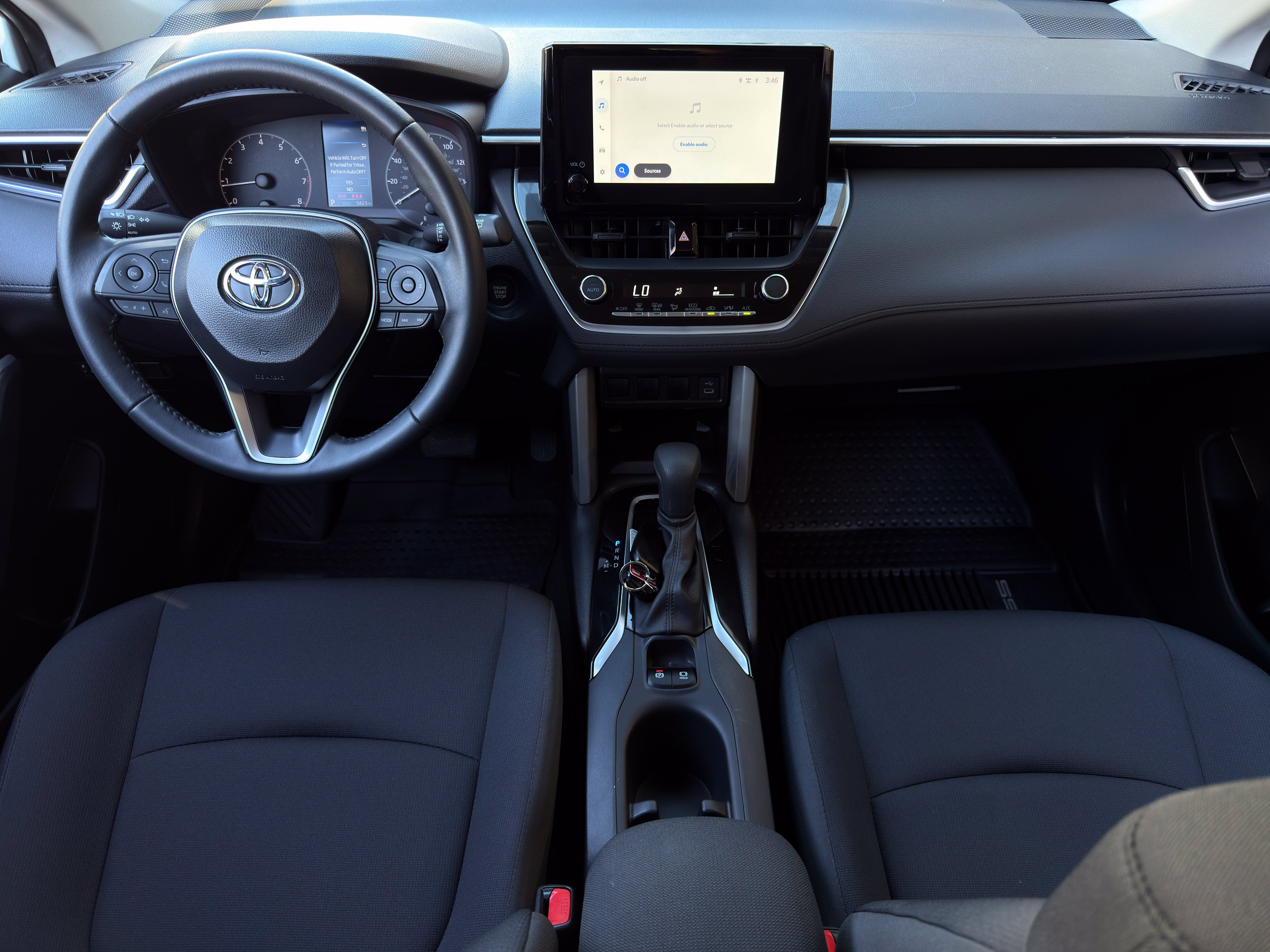 Certified 2025 Toyota Corolla Cross LE FWD image 17