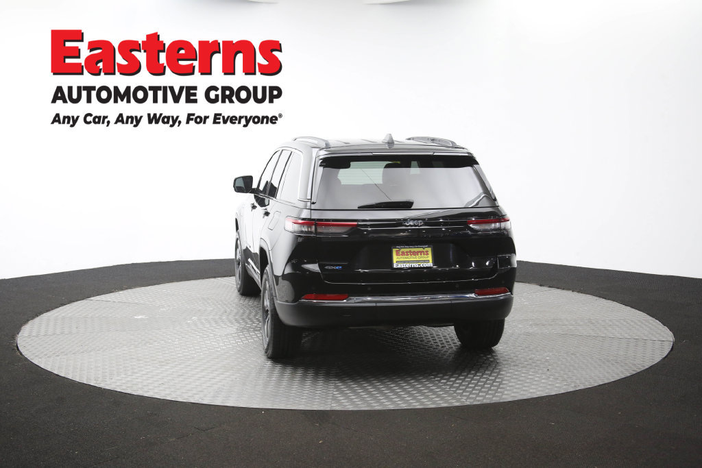 Used 2023 Jeep Grand Cherokee 4WD 4xe image 46