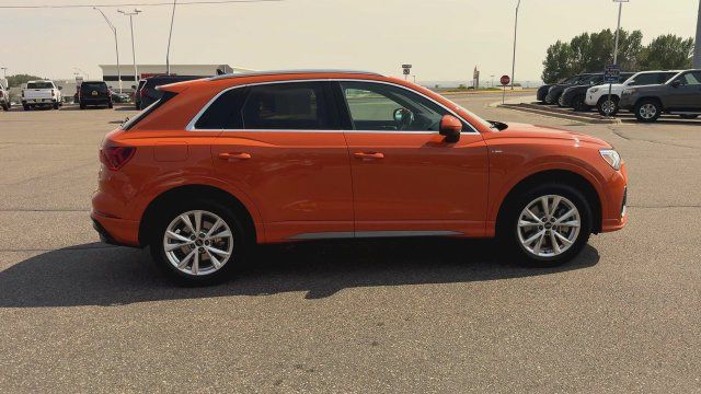 Used 2023 Audi Q3 2.0T Premium AWD/4WD image 9