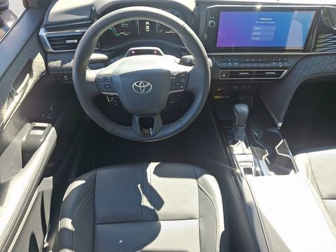 Used 2026 Toyota Camry XLE w/ Premium Plus Package AWD/4WD image 12