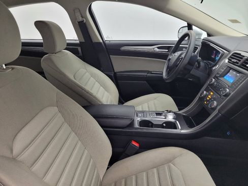 Used 2018 Ford Fusion S image 21
