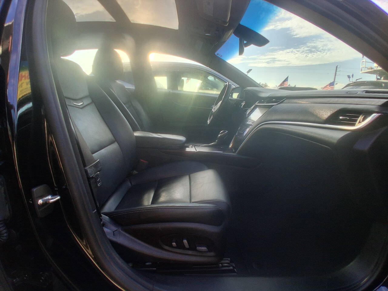 Used 2019 Cadillac XTS Luxury FWD image 19