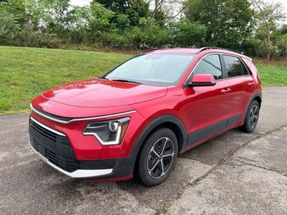 Used 2025 Kia Niro EX