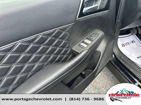 Used 2023 Mitsubishi Outlander SEL FWD image 13
