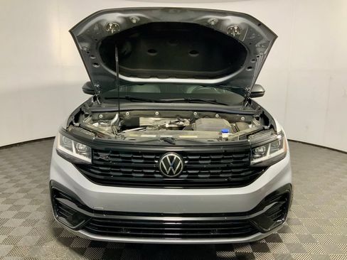 Used 2023 Volkswagen Atlas Cross Sport SEL R-Line AWD/4WD image 8