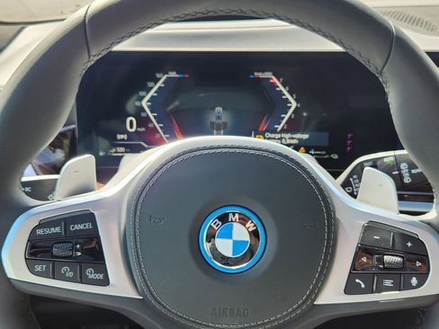 New 2026 BMW X5 xDrive50e AWD/4WD image 12