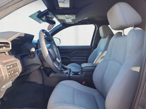 Certified 2025 Toyota Tacoma SR5 image 9