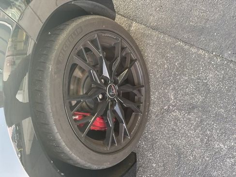 Used 2023 Chevrolet Corvette Stingray w/ Z51 Performance Package image 4