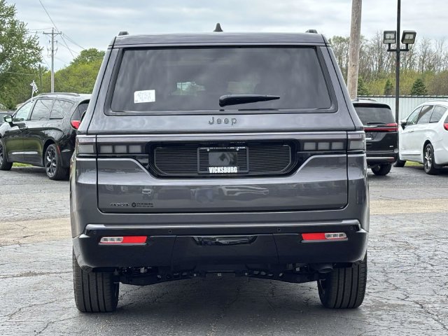 New 2026 Jeep Grand Wagoneer Limited AWD/4WD image 40