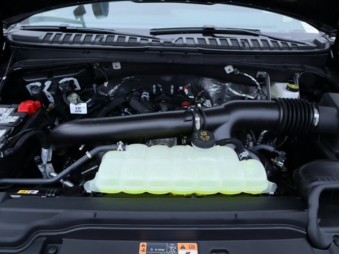 New 2025 Ford Expedition Tremor image 24