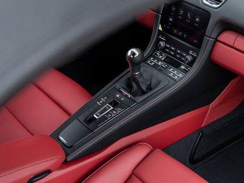 Certified 2025 Porsche 718 Boxster S image 32