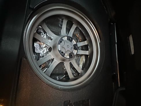 Used 2015 Nissan 370Z Coupe image 39