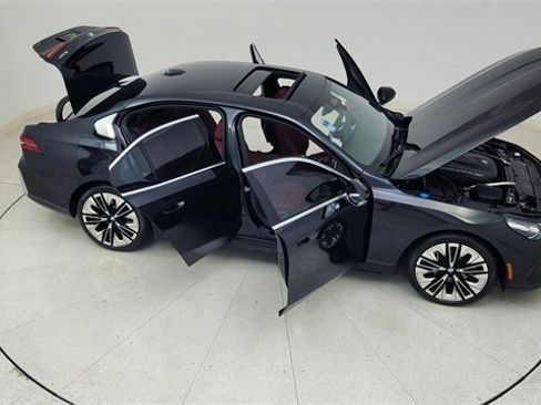 Used 2026 BMW 540i xDrive 540i xDrive image 81