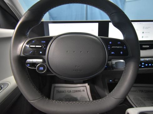 Used 2022 Hyundai Ioniq 5 SE image 10