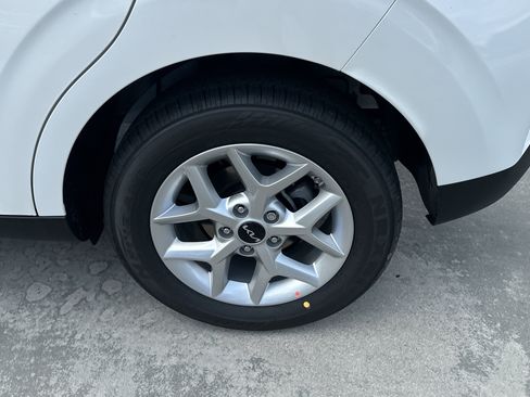 New 2025 Kia Soul LX w/ LX Technology Package image 10