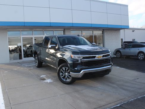 New 2026 Chevrolet Silverado 1500 LT image 2