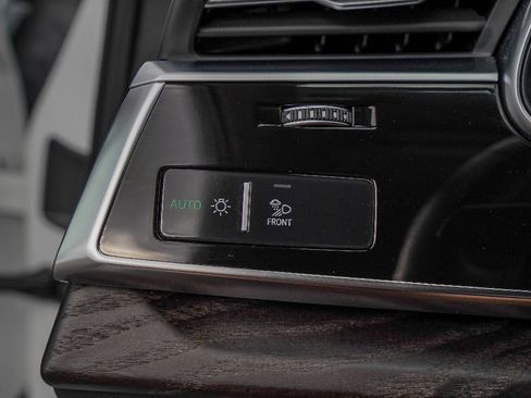 Certified 2022 Audi Q7 3.0T Prestige image 19