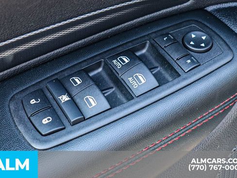 Used 2025 Dodge Durango GT RWD image 46