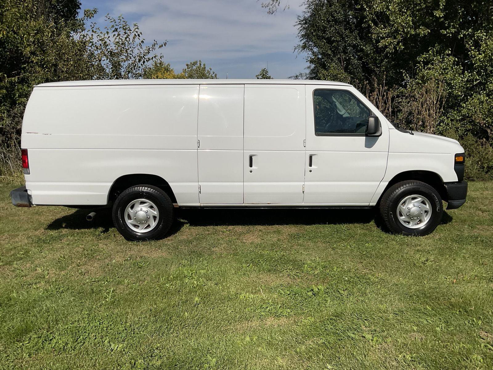 Used 2012 Ford E-350 and Econoline 350 Extended Super Duty w/ Commercial Cargo Van Pkg RWD image 8