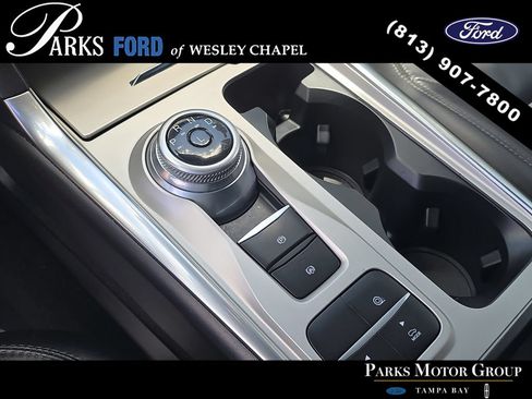 Certified 2022 Ford Explorer XLT w/ Equipment Group 202A RWD image 25
