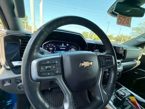 Used 2023 Chevrolet Silverado 1500 LTZ w/ LTZ Convenience Package II AWD/4WD image 33