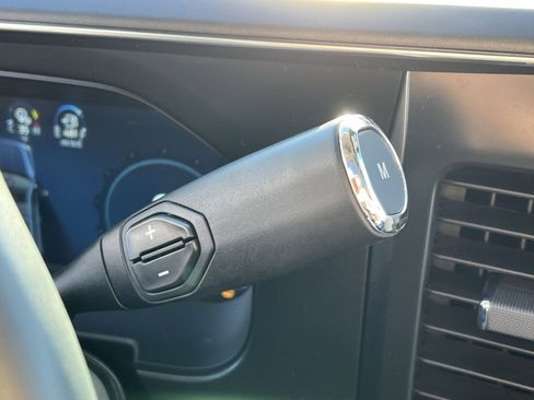 Used 2024 Ford F450 Limited w/ FX4 Off-Road Package image 22