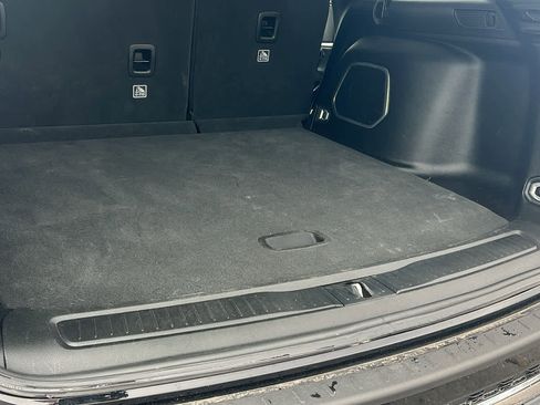 Used 2022 Jeep Grand Cherokee Limited w/ Luxury Tech Group II image 27