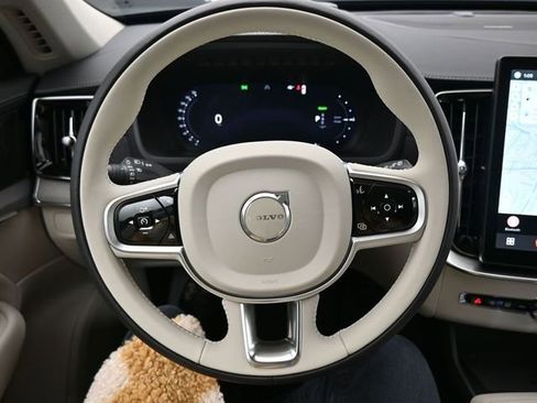 New 2026 Volvo XC90 T8 Ultra w/ Protection Package Premier AWD/4WD image 24