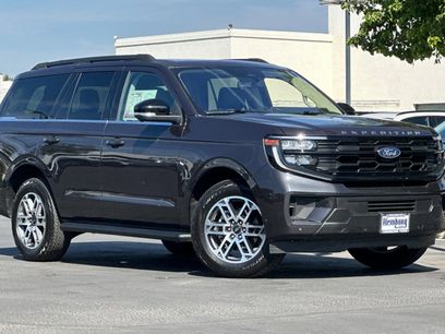 Used 2025 Ford Expedition Active