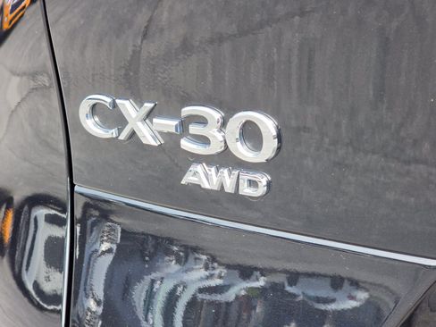 Used 2025 MAZDA CX-30 2.5 Turbo w/ Premium Package AWD/4WD image 9