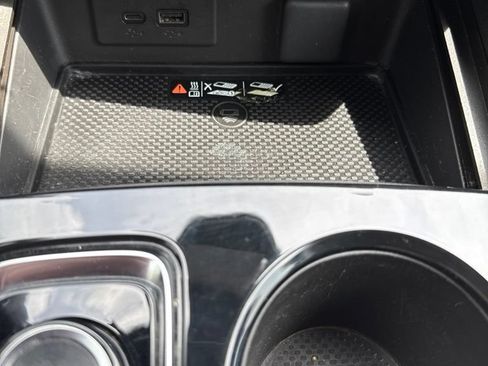 Used 2024 Buick Envision Preferred AWD/4WD image 20