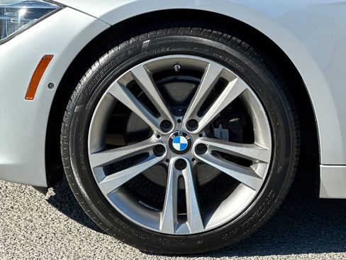 Used 2016 BMW 328i Sedan w/ Technology Package image 31