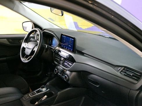 Used 2024 Ford Escape Active AWD/4WD image 12