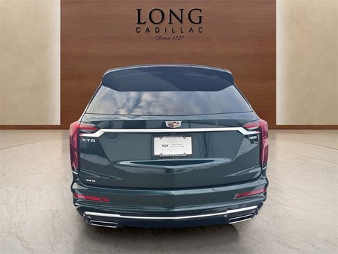 Certified 2025 Cadillac XT6 Premium Luxury image 4