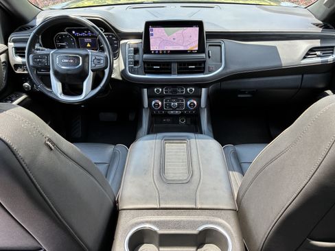 Used 2021 GMC Yukon SLT w/ SLT Premium Package AWD/4WD image 26