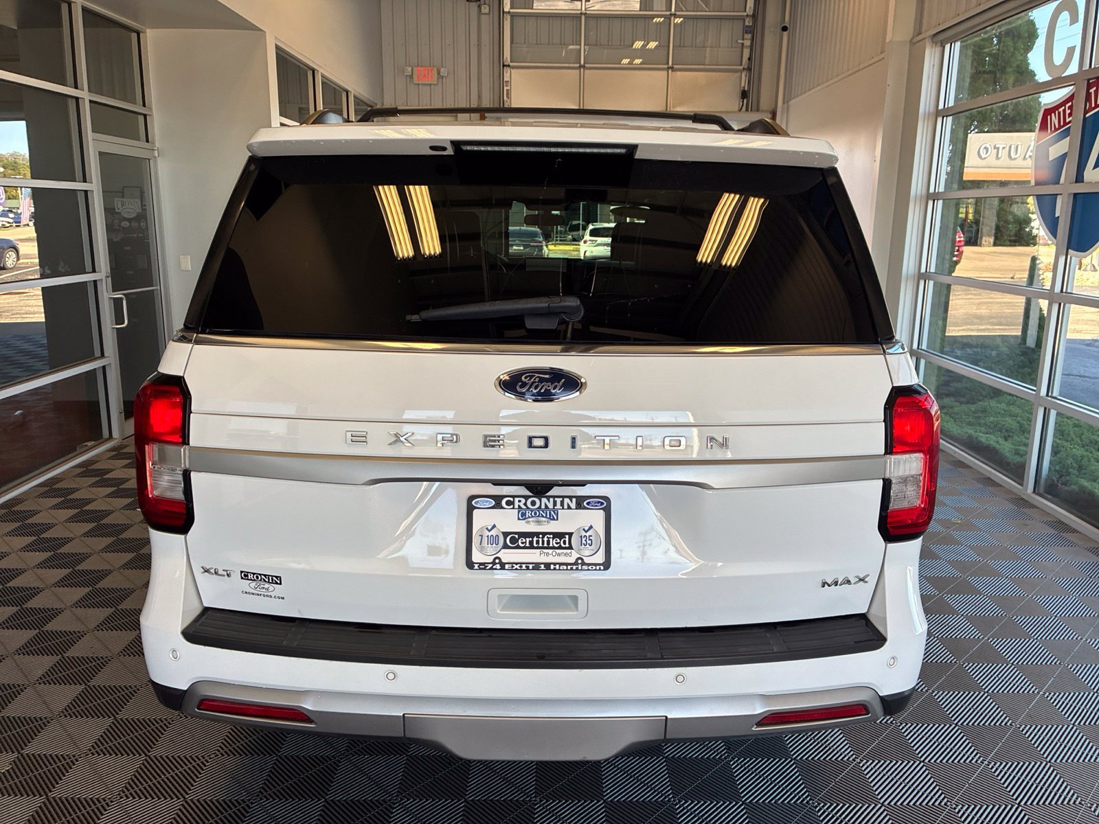 Used 2022 Ford Expedition Max XLT AWD/4WD image 5