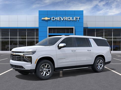 New 2026 Chevrolet Suburban Premier AWD/4WD image 2