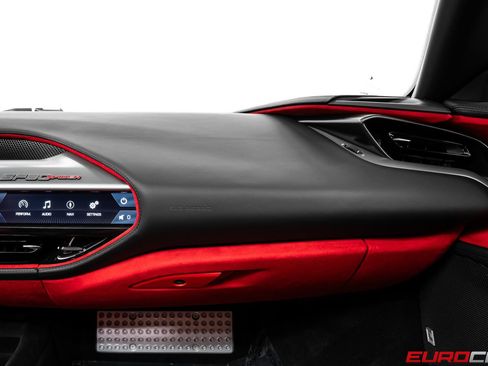 Used 2024 Ferrari SF90 Spider AWD/4WD image 40