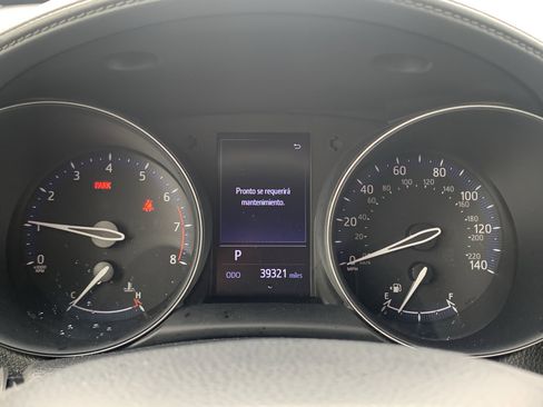 Used 2020 Toyota C-HR LE image 21