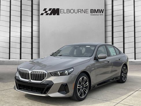 New 2026 BMW 530i w/ M Sport Package image 3