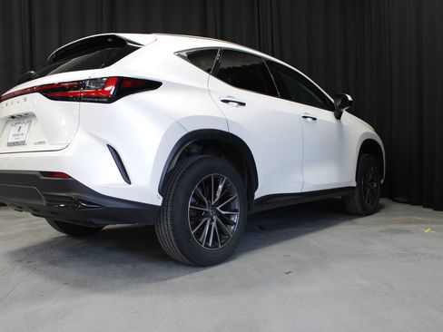Used 2024 Lexus NX 250 250 Base w/ Cold Area Package image 3