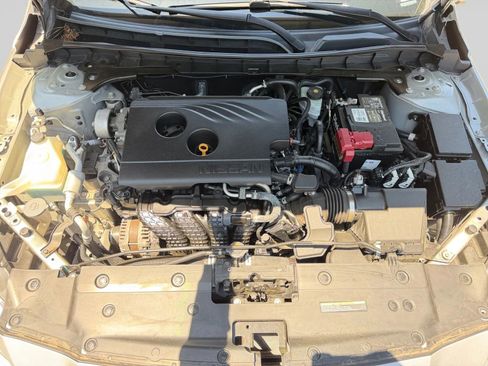 Used 2020 Nissan Altima 2.5 SR FWD image 38